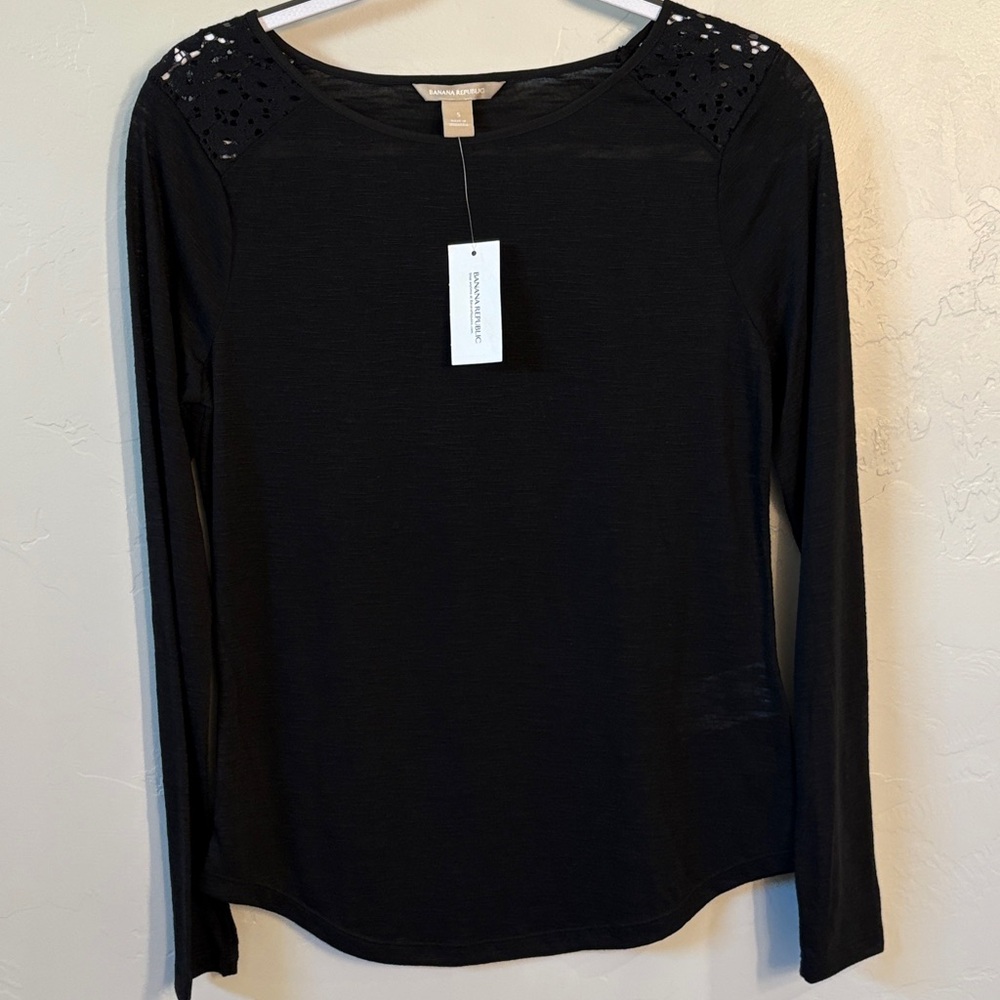 Banana Republic NWT Long Sleeve Semi-sheer Top with Lace Shoulders
